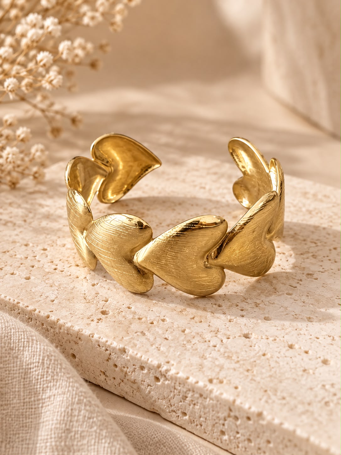Brazalete Corazones – foto 1